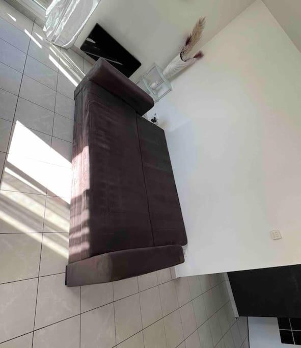 Tres Bel Appartement Entre Paris Et Disneyland Lognes Exterior foto